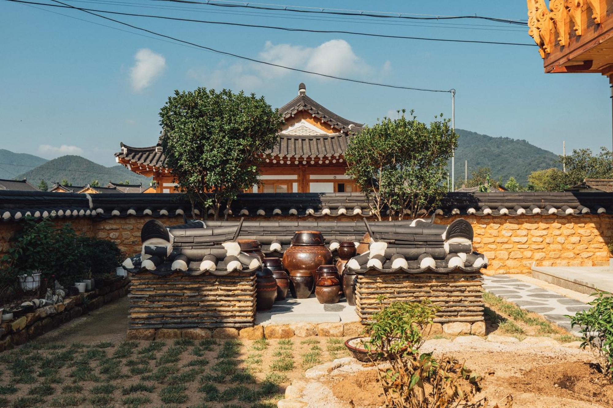 Hanok Stay Seowa คยองจู ภายนอก รูปภาพ