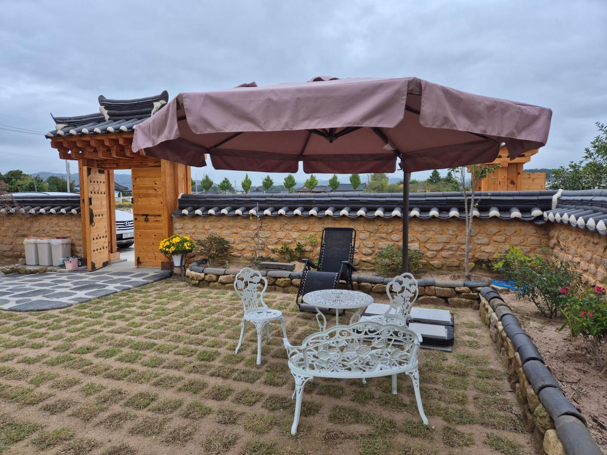 Hanok Stay Seowa คยองจู ภายนอก รูปภาพ