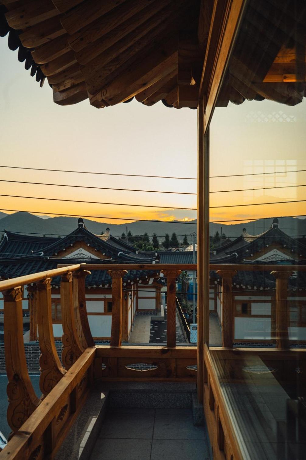 Hanok Stay Seowa คยองจู ภายนอก รูปภาพ