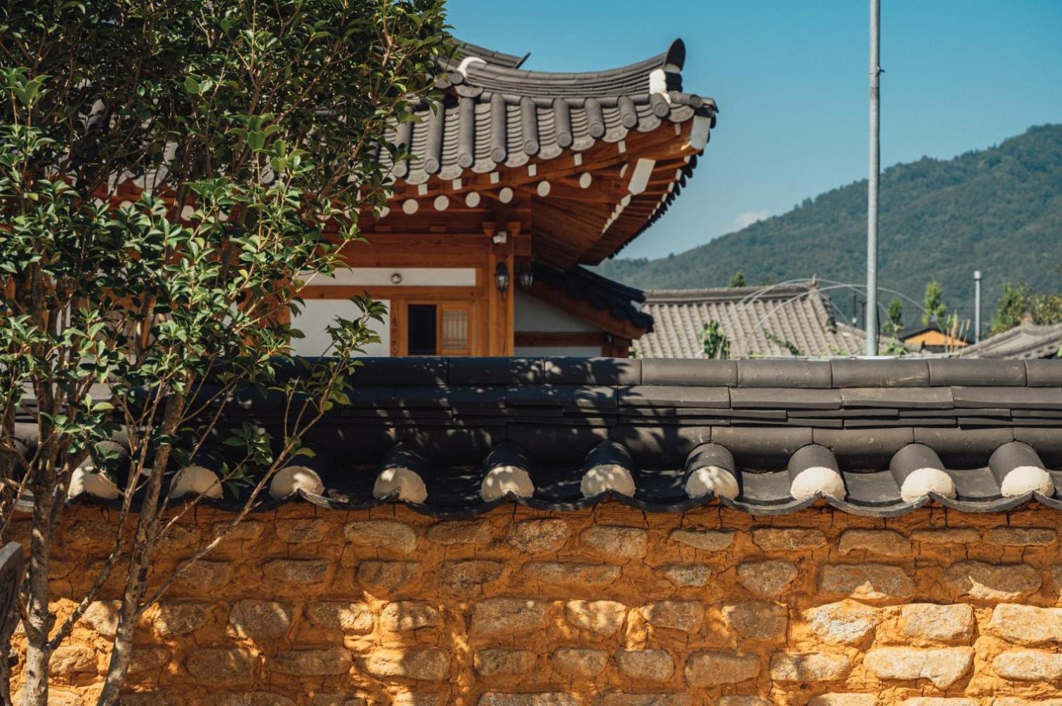 Hanok Stay Seowa คยองจู ภายนอก รูปภาพ