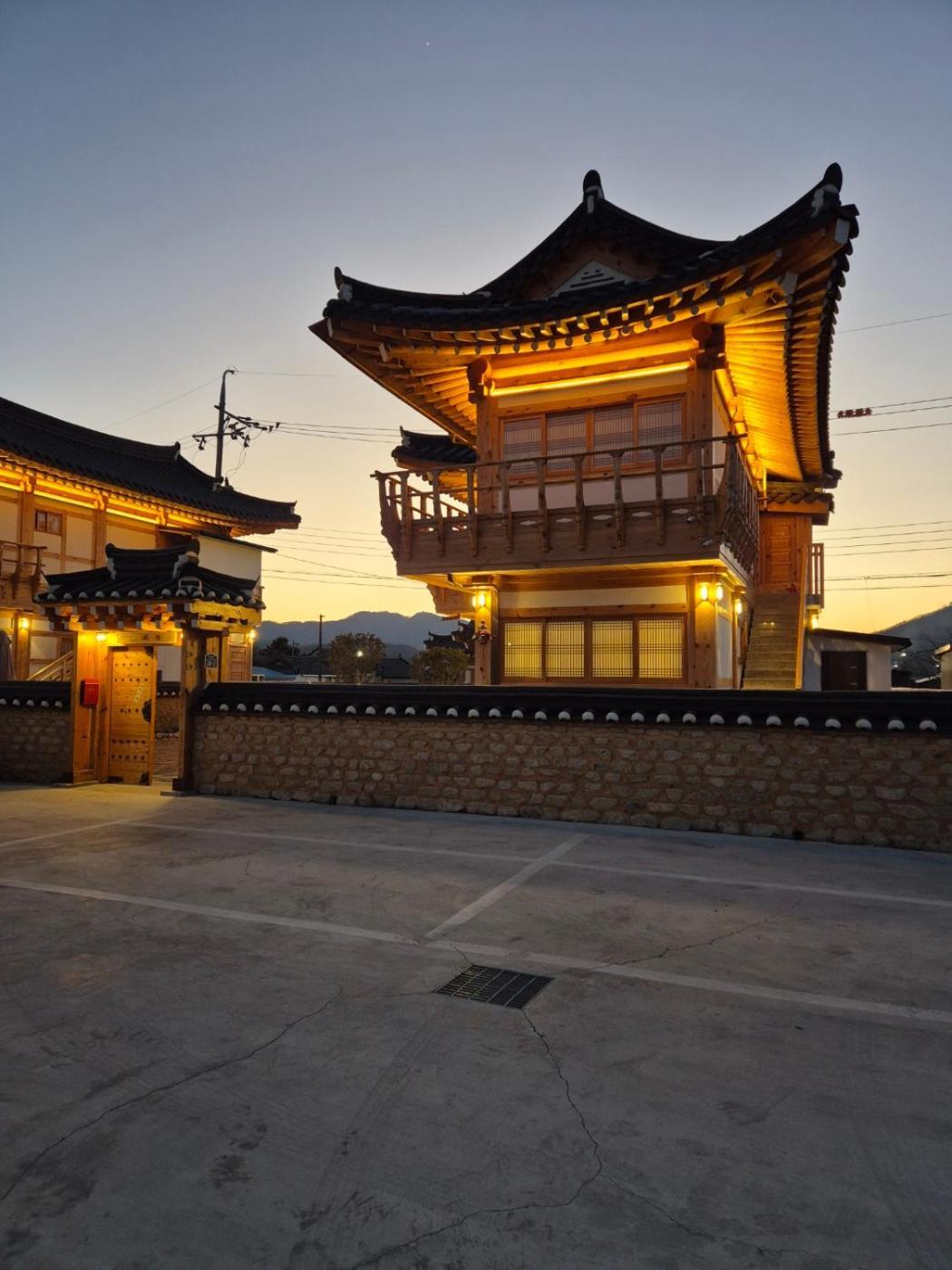 Hanok Stay Seowa คยองจู ภายนอก รูปภาพ